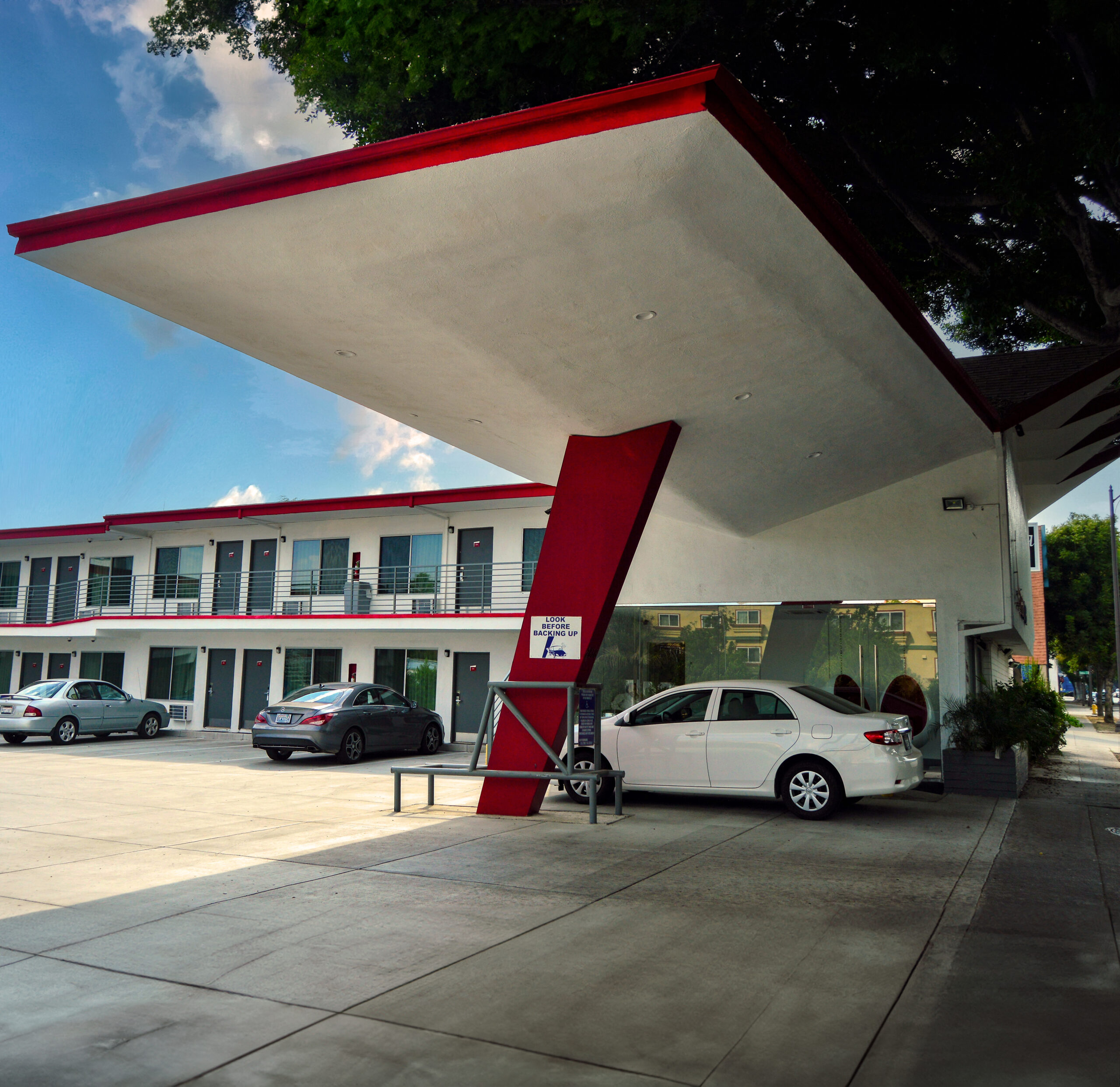 Pasadena knight s inn, former astro pasadena